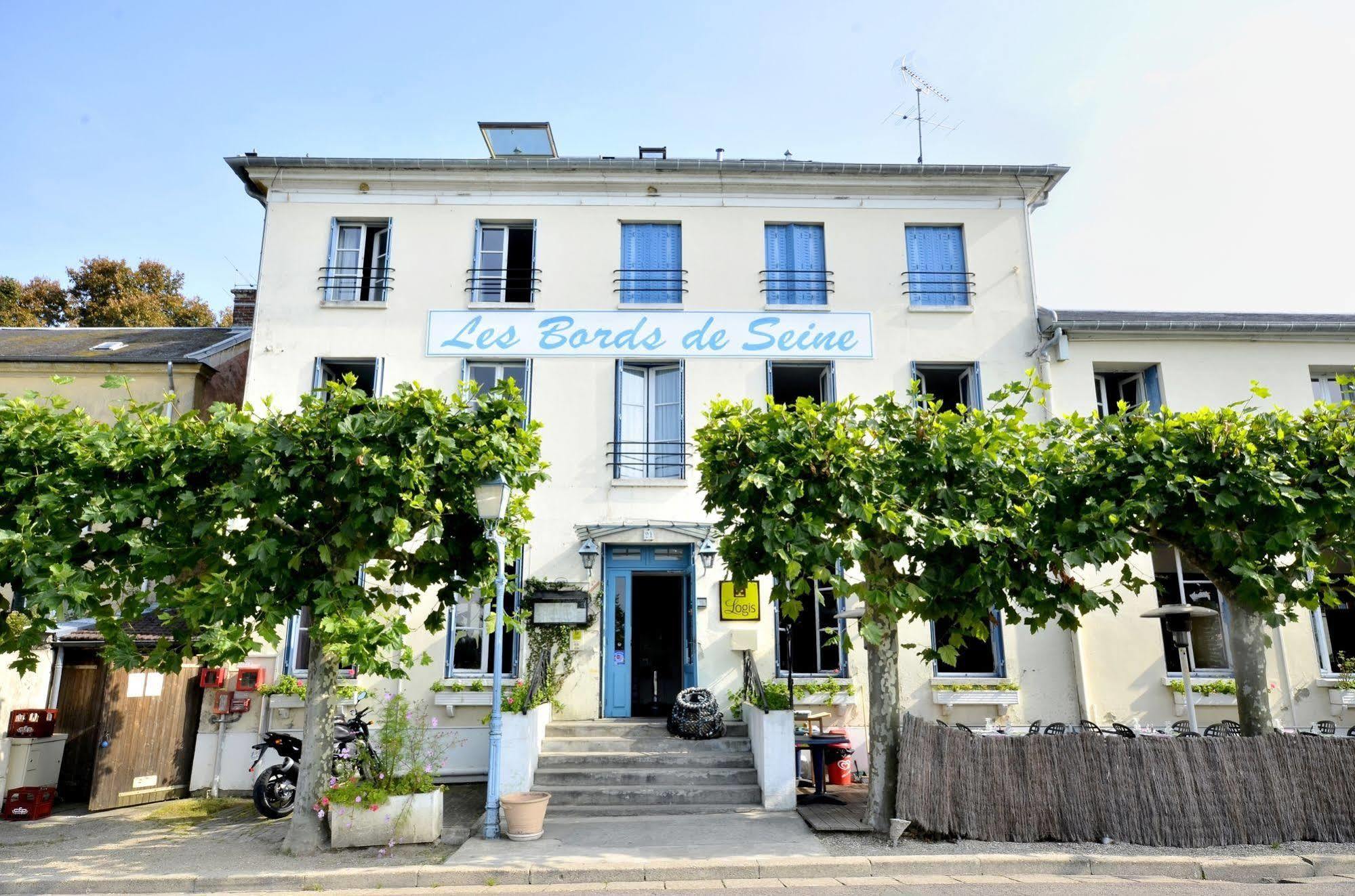 Logis Hotel & Restaurant - Les Bords De Seine La Roche-Guyon Exteriér fotografie